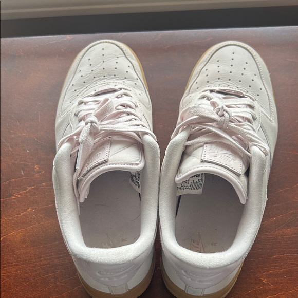 Nike Air Blush Leather Sneakers - Picture 6 of 7